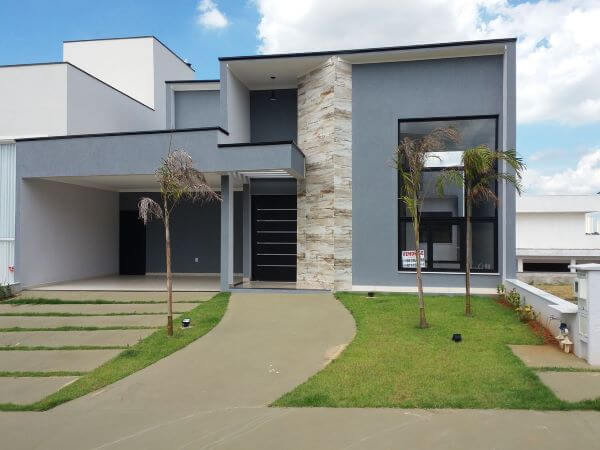 fachada de casa moderna cinza