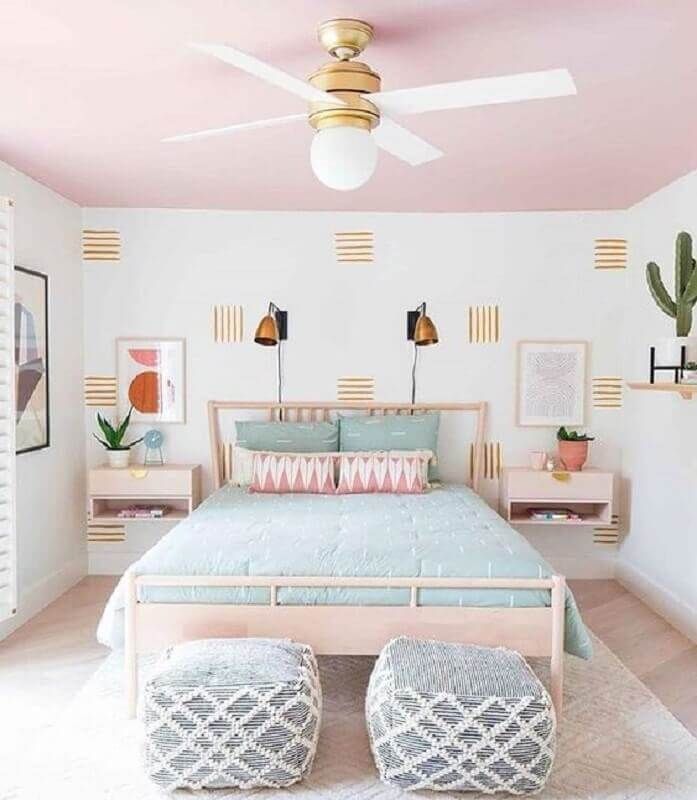 quarto rosa 
